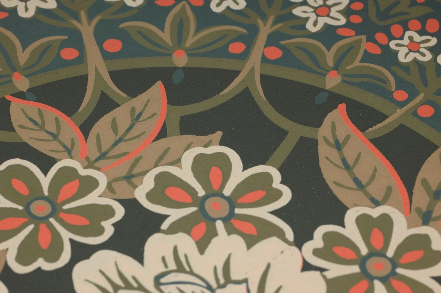 Tapete Sofia Tannengrün 5 Tapete Sofia Tannengrün – Bild 3