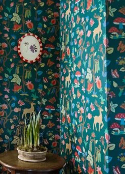 Tapete Fairytale Forest Dunkelgrün -Innentapete Fairytale Forest C 463341 2880x1440