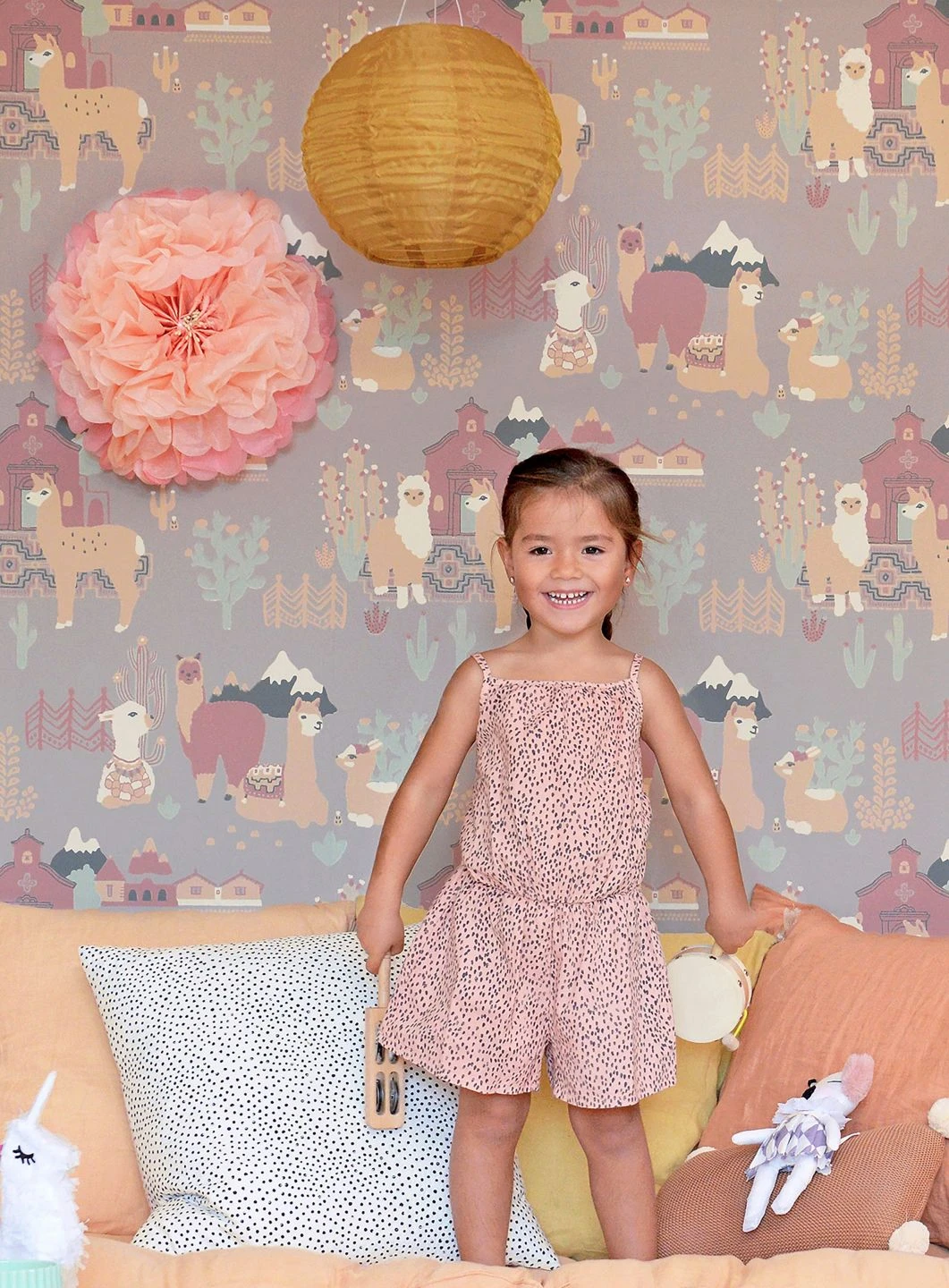 Tapete Lama Village Grauviolett 7 Tapete Lama Village Grauviolett – Bild 5