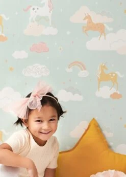 Tapete Rainbow Treasures Weissgrün